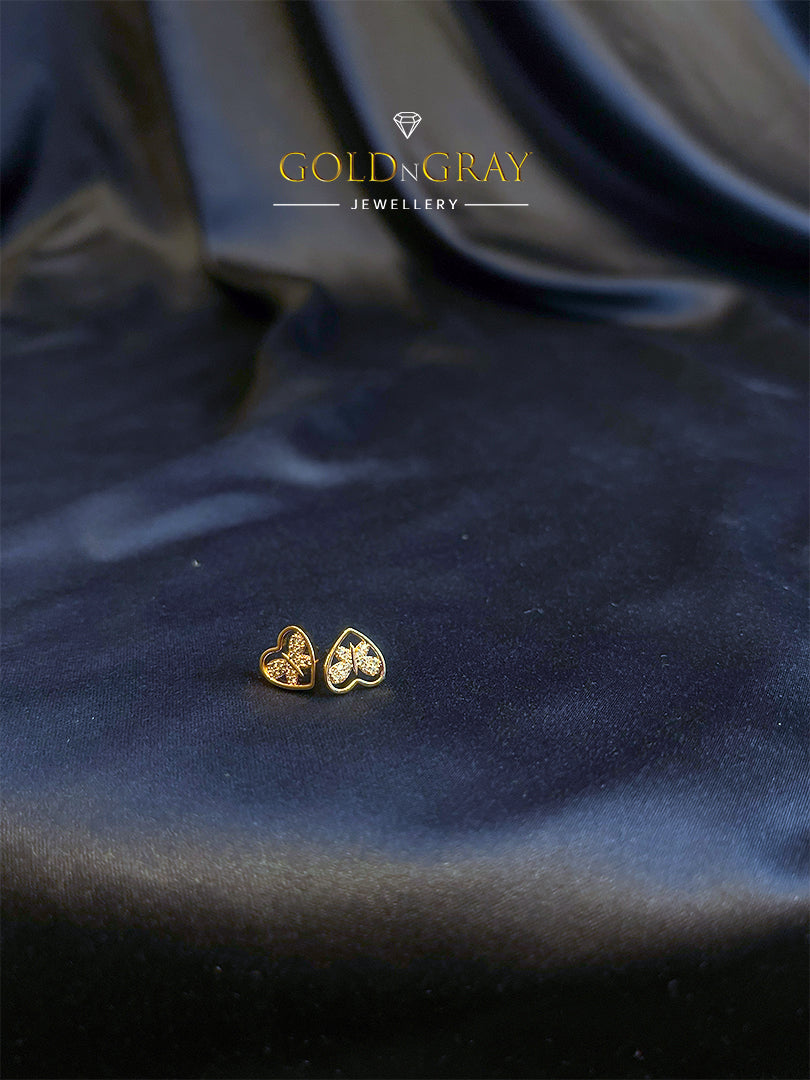 Gold-Tone Heart Stud Earrings with Artificial Diamonds – A Timeless Symbol of Love